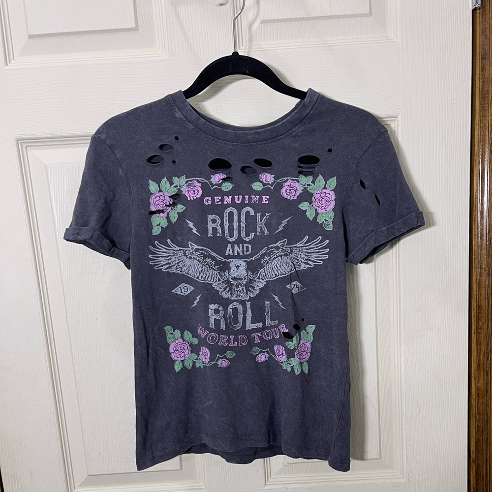 XS Rock N Rose Grey Tour Shirt